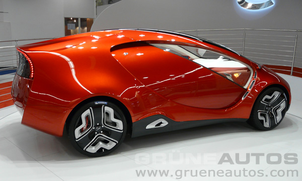 IAA 2011 - Yo-Auto e-Concept