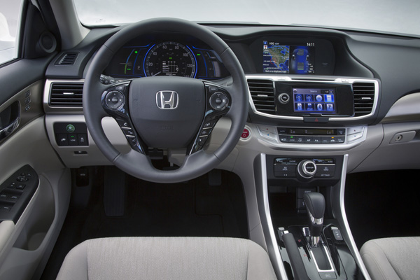 Honda Accord PHEV - Interieur