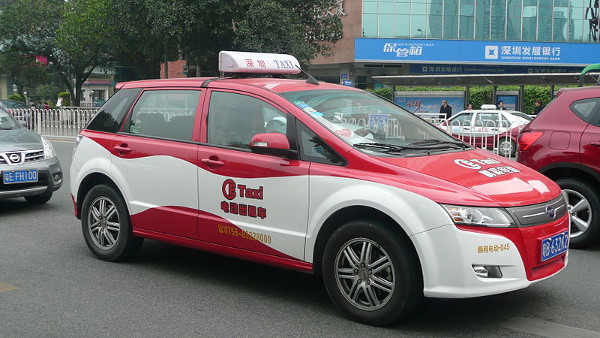 BYD e6 Elektrotaxi in Shenzhen