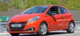 2-Liter-Auto: Peugeot 208 BlueHDi 100 kommt auf Rekordfahrt mit 2 Litern aus