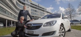 Opel Insignia fährt mit nur einer Tankfüllung die Rekordstrecke von 2.111 Kilometern